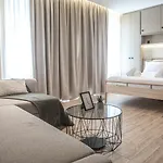Hall View Apartmán *